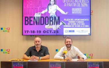Una quincena de establecimientos toman parte este fin de semana en la Feria Outlet de Benidorm