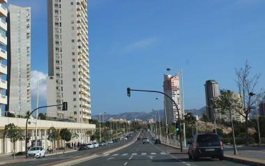 Benidorm adjudica el contrato para implantar la red de agua regenerada en Poniente