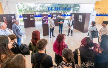16 carteles de estudiantes del Pere Maria Orts i Bosch alzan la voz contra la violencia machista