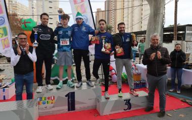 La XV San Silvestre de Benidorm reúne a casi 900 participantes por las calles de la ciudad 