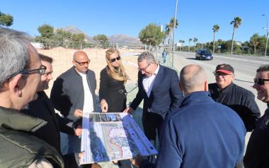 El nuevo aparcamiento disuasorio de la avenida Beniardá cumple plazos y estará operativo antes del inicio del verano  