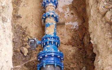 Benidorm ejecuta obras en la red de agua potable para mejorar la monitorización hidráulica en Poniente