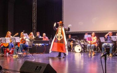 500 escolares de Benidorm descubren el ‘José Pérez Barceló’ gracias a ‘Música a l’Escola’