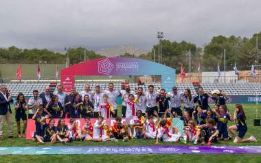Las selecciones catalanas de fútbol se coronan en los CESA sub-12 de Benidorm en los que han participado 800 jugadores