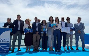 Las playas de Levante y Poniente de Benidorm exhibirán la bandera azul 