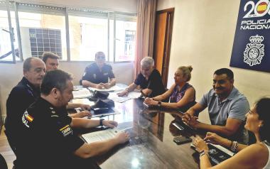 Policía Local y Policía Nacional de Benidorm empiezan a preparar el dispositivo especial con motivo del Mundial de Fútbol 