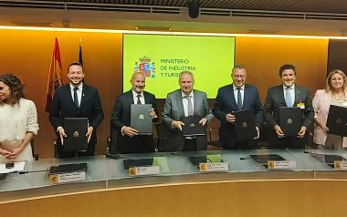 Benidorm se alía con el Ministerio y la británica ABTA para avanzar hacia un modelo de gestión turística más sostenible