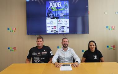La penya ‘Arredeu Manolet’ organiza en el Palau d’Esports su primer torneo de pádel