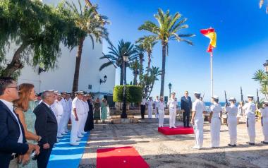 Benidorm rinde homenaje a los Caídos en la Mar y al Arma Submarina en el aniversario de la batalla de Santiago de Cuba
