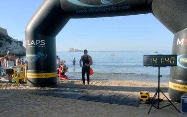 Bou cruza la línea de meta.