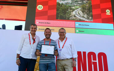 Benidorm, reconocida por La Vuelta con el sello ‘Más Bici’ por su apuesta por la movilidad sostenible y la promoción del ciclismo