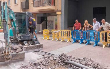 Benidorm renueva el pavimento de la calle Rioja e incorporará nuevo arbolado, un Espai d’Art y accesibilidad universal   