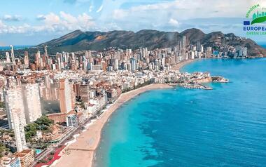 Benidorm expone su modelo de ciudad sostenible en Guimaraes como finalista al European Green Leaf 2026