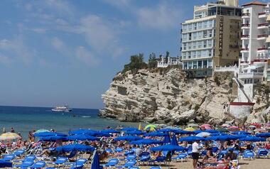Benidorm registra la huella de carbono de sus playas para controlar las emisiones de CO2