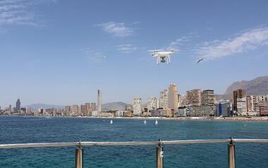Benidorm aumenta la seguridad en sus grandes eventos con un sistema que evita el vuelo no autorizado de drones