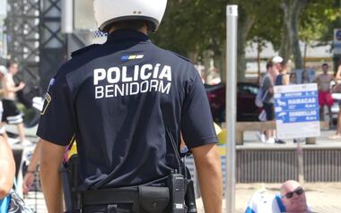 Benidorm contratará a 36 agentes interinos de la Policía Local, que constituirán una nueva sección 