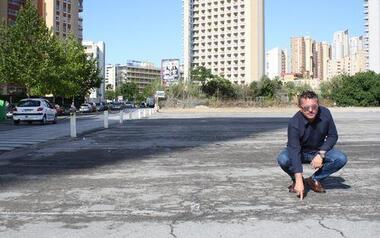 Gasent: “Por fin vamos a conseguir que el vial del mercadillo pueblo se mantenga abierto al tráfico después de 40 años”