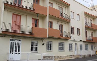 Benidorm adjudica la pasarela que unirá Els Tolls con el Palau y el derribo de las casas de maestros del Leonor Canalejas