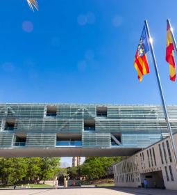 El pleno del 9 d’Octubre cambia de ubicación y se traslada al Salón de Actos...
