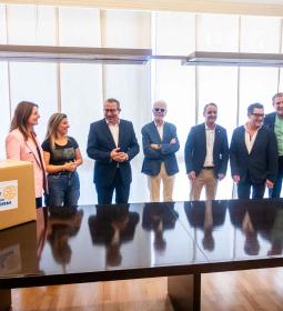 El Rotary Club de Benidorm dona a l'Agrupació local d'AMPA material…