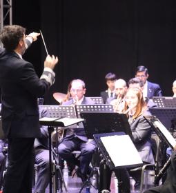 La Unión Musical y la rondalla de la ACR La Barqueta ofrecen sus conciertos c...