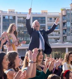 Benidorm inicia oficialmente sus Festes Majors Patronals al son de ‘Fiesta en...