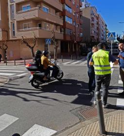 Benidorm renueva la señalización horizontal en la Colonia Madrid 