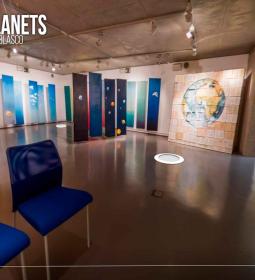 ‘Flotar’ de Antje Wichtrey y ‘Planets’ de Isidro Blasco llegan al Benidorm Vi...