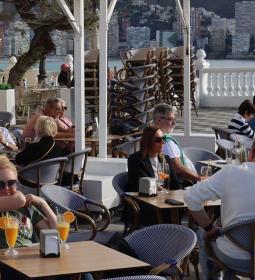 Un estudio de Visit Benidorm sitúa el desempleo turístico de la ciudad en mín...