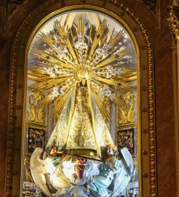 La comisión del Centenario de la Coronación de la Mare de Déu reprograma la e...