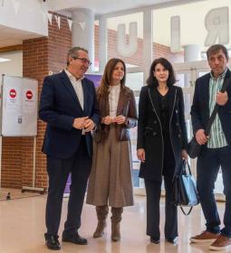 La Dirección General de FP se interesa por los programas y necesidades de los...