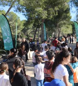 El parque de El Moralet suma cerca de 2.500 nuevos árboles en lo que va de añ...