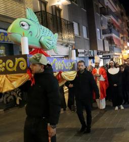 Un participativo Entierro de la Sardina pone fin a los actos del Carnaval en...