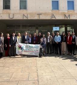 Benidorm se une a Aerbeco para conmemorar el Día Mundial de las Enfermedades...