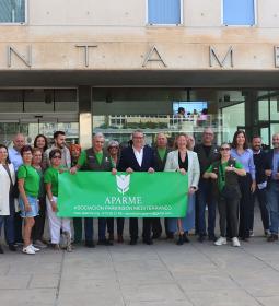 Benidorm se suma a la conmemoración del Día Mundial del Párkinson