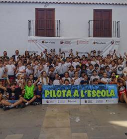Escolares de la Marina participan en Benidorm en una nueva edición de la ‘Tro...