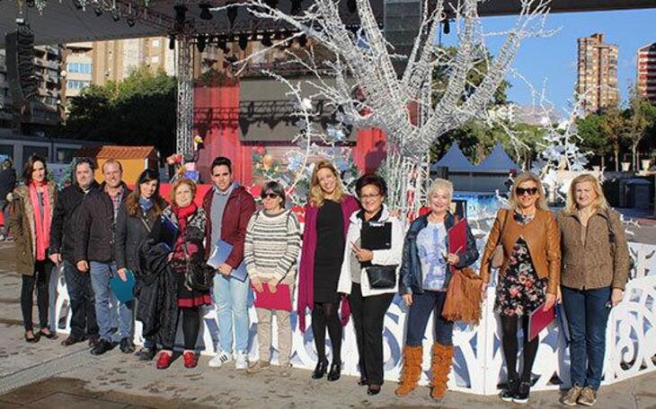 El jurado del Concurso de Escaparatismo Navideño comienza a visitar los locales participantes