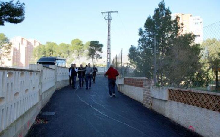 Benidorm reabre al tránsito peatonal la travesía que une las avenidas Cuba y Uruguay