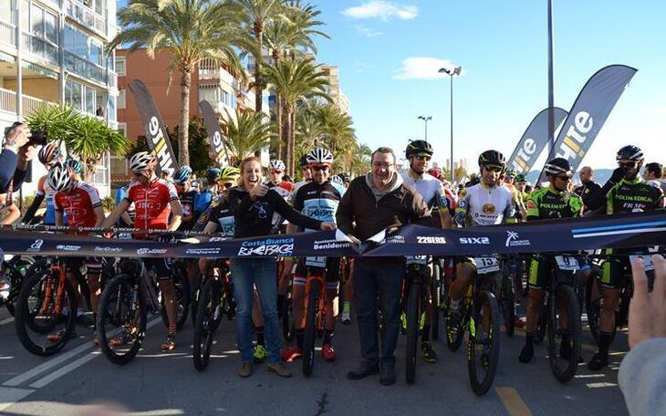 Benidorm acoge la salida de la tercera etapa de la Costa Blanca Bike Race, primer evento internacional del calendario deportivo 2017 