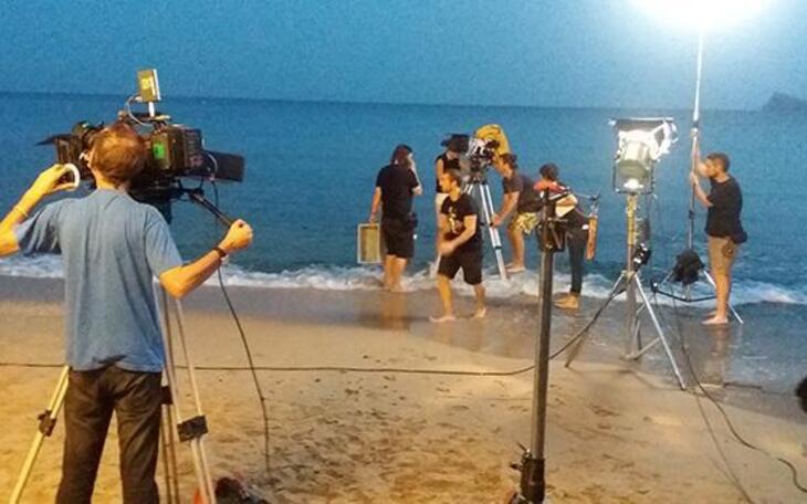 Un film francés con reparto internacional precisa de 850 figurantes en Benidorm