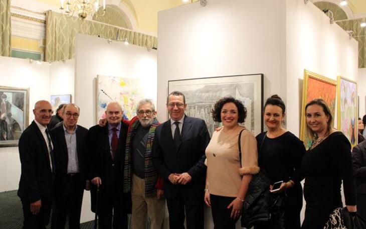La London Art Biennale selecciona por primera vez dos obras de arte que rinden homenaje al “modelo Benidorm”