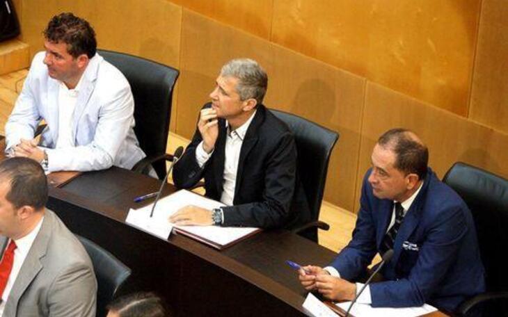 Ciudadanos reclama publicitar el teléfono contra el bulling del Ministerio en colegios y lugares públicos de Benidorm   