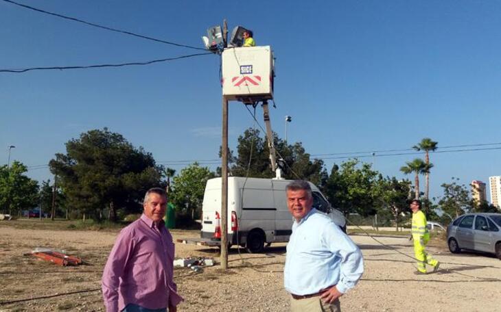 Fiestas y l’Associació de Penyes ultiman el montaje de la Acampada, que congregará a más de 3.200 peñistas
