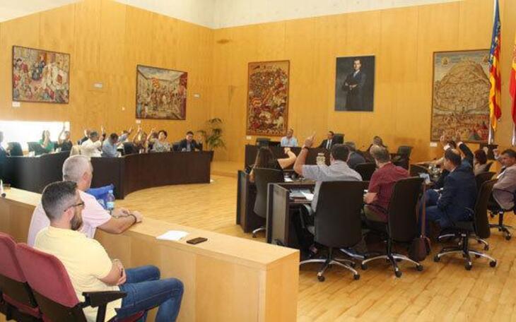 El pleno aprueba el protocolo acordado con la SPTCV para reactivar la obra del centro cultural 