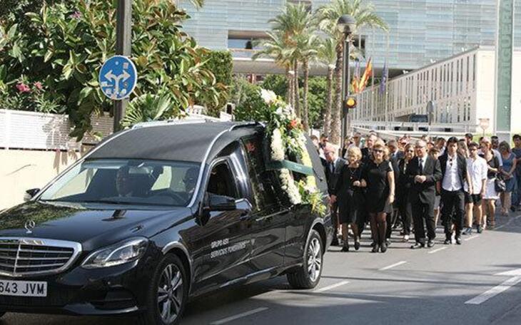 Benidorm da su último adiós al exalcalde Miguel Pérez Devesa