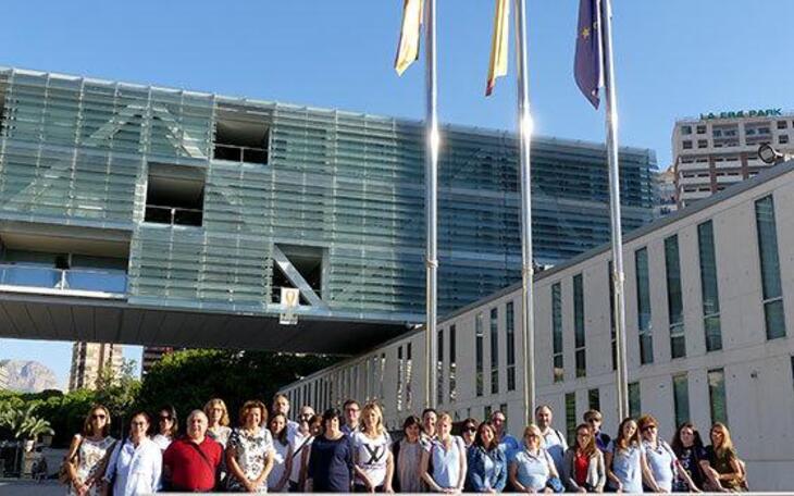 Alumnos de los Talleres de Empleo de Benidorm y de la Ribera Baixa comparten experiencias 