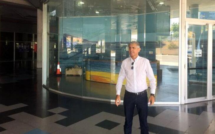 Balastegui: “El alcalde no ha sabido dar una explicación al cierre de la oficina de turismo de la estación de autobuses”