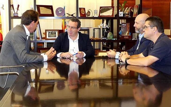La nueva directiva del Benidorm Club de Golf presenta sus proyectos al alcalde
