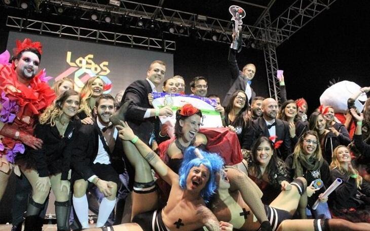 Ni pa tu ni pa mi gana del concurso de Playbacks Adulto