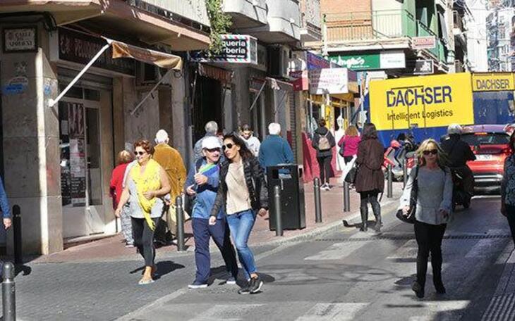 El Ayuntamiento invertirá casi un millón de euros antes del fin de año en la mejora del centro 